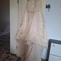 Abito da sposa Clara Couture,pizzo e seta