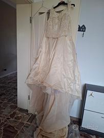 Abito da sposa Clara Couture,pizzo e seta