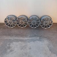 Cerchi da 19 pollici 