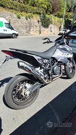 ktm supermoto 690