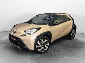 Toyota Aygo X 1.0B (72 CV) Lounge S-CVT
