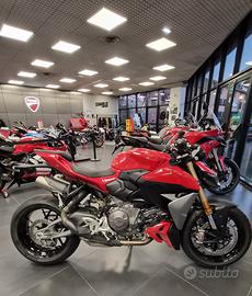 Ducati Streetfighter V2 RED