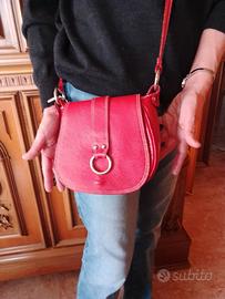 Borsa in pelle rossa