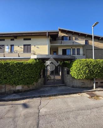 3 LOCALI A SANT'AGATA DE' GOTI
