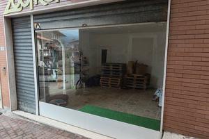 CONDIVISIONE SPAZIO COMMERCIALE 
