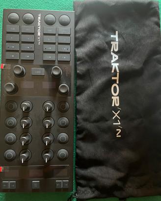 Traktor x1 mk3 + Control Vinyl omaggio