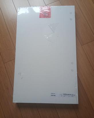 2 mensole Ikea mod. Utrusta  misure cm 56 x 35