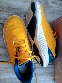Scarpe da calcetto n. 36/37