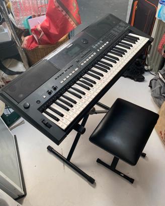 Tastiera Yamaha PSR-E433 + Supporto + Sgabello