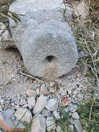 Fontana in pietra antico