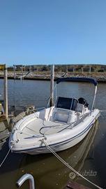 Ranieri Voyager 19 con Suzuki 90 e carrello