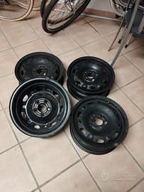 cerchi in ferro 185/60/R15  € 50