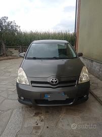 Toyota corolla verso 
