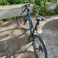 Bici Rockrider atrezzata