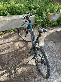 Bici Rockrider atrezzata