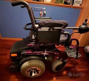 Carrozzina elettronica Quickie P-220