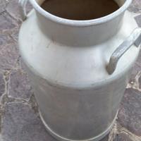 Bidone latte