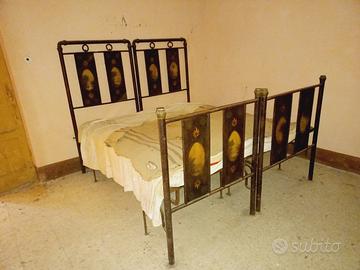 Letto matrimoniale in ferro anni '50