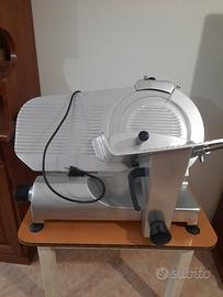 affettatrice professionale 