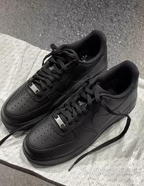 Nike Air Force 1 Low Supreme Nero