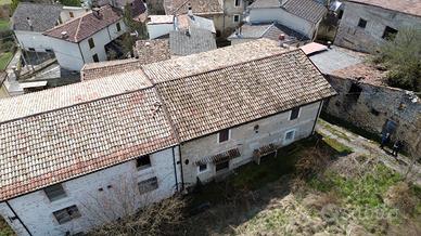 Villa unifamiliare a Barete