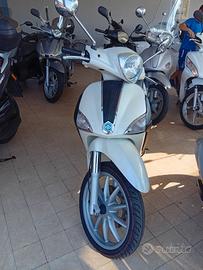 Piaggio Liberty 125 Mode