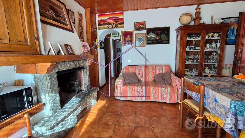Rustico / Casale di 165 m² con 5 locali a Magliano - Altro