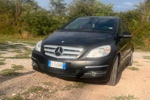 Mercedes classe B 180 benzina 2010 Euro 5