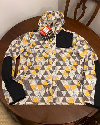 Giacca The North Face nuova gore-tex taglia M