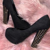 Scarpe con tacco eleganti