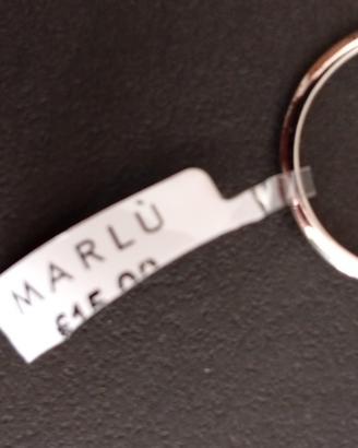 anello femminile con diamante marlù