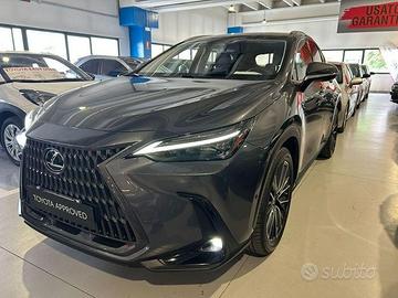 Lexus NX 2.5 plug-in Luxury 4wd e-cvt