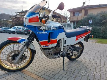 Africa Twin  650 Rd03