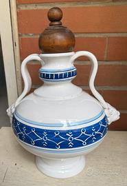 Anfora in ceramica