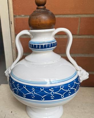 Anfora in ceramica