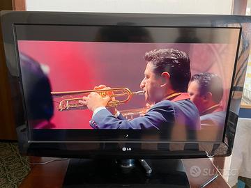 Televisore 37 pollici