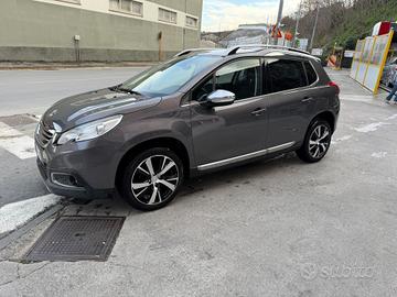 Peugeot 2008 1.6 e-HDi 92 CV Stop&Start Urban Cros