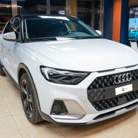 Audi A1 allstreet 30 TFSI S tronic Identity Contra