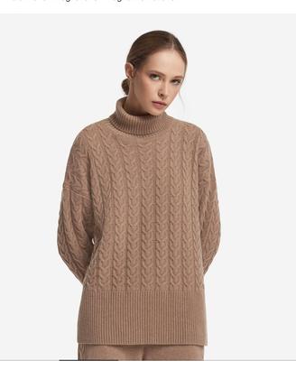 Maglione nuovo completo di scatola e sacchetto