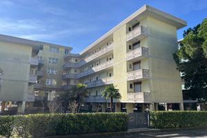 Monolocale moderno con terrazzo vista mare e posto