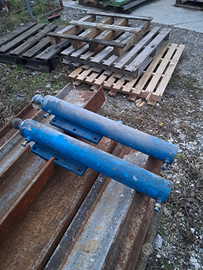 Pistoni per stabilizzatori