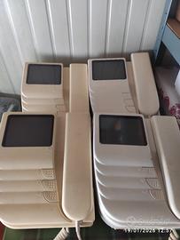 4 videocitofoni Urmet 