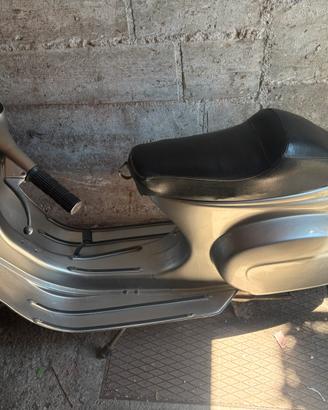 Piaggio vespa 50 anni 60