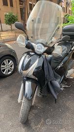 Honda SH 150 nero