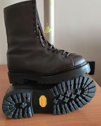 Montebove Anfibi Vibram N37