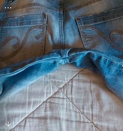 jeans ragazzo marca Sisley Abbigliamento e Accessori In vendita a Biella