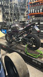 BMW S1000R