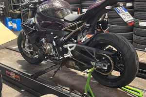 BMW S1000R
