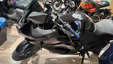 Kawasaki Ninja 250 R NACKED