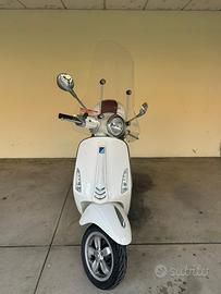 Vespa 150 primavera